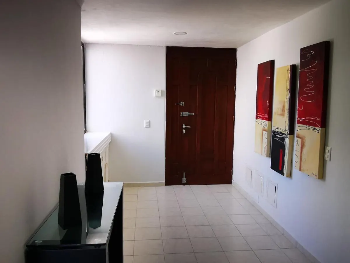 Quintas Del Lago Seaside Apartments Cancun