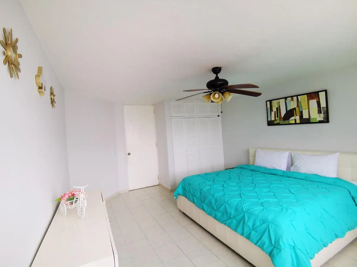 Quintas Del Lago Seaside Apartments Cancun