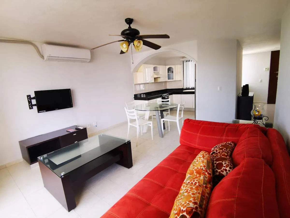 Quintas Del Lago Seaside Apartments Cancún