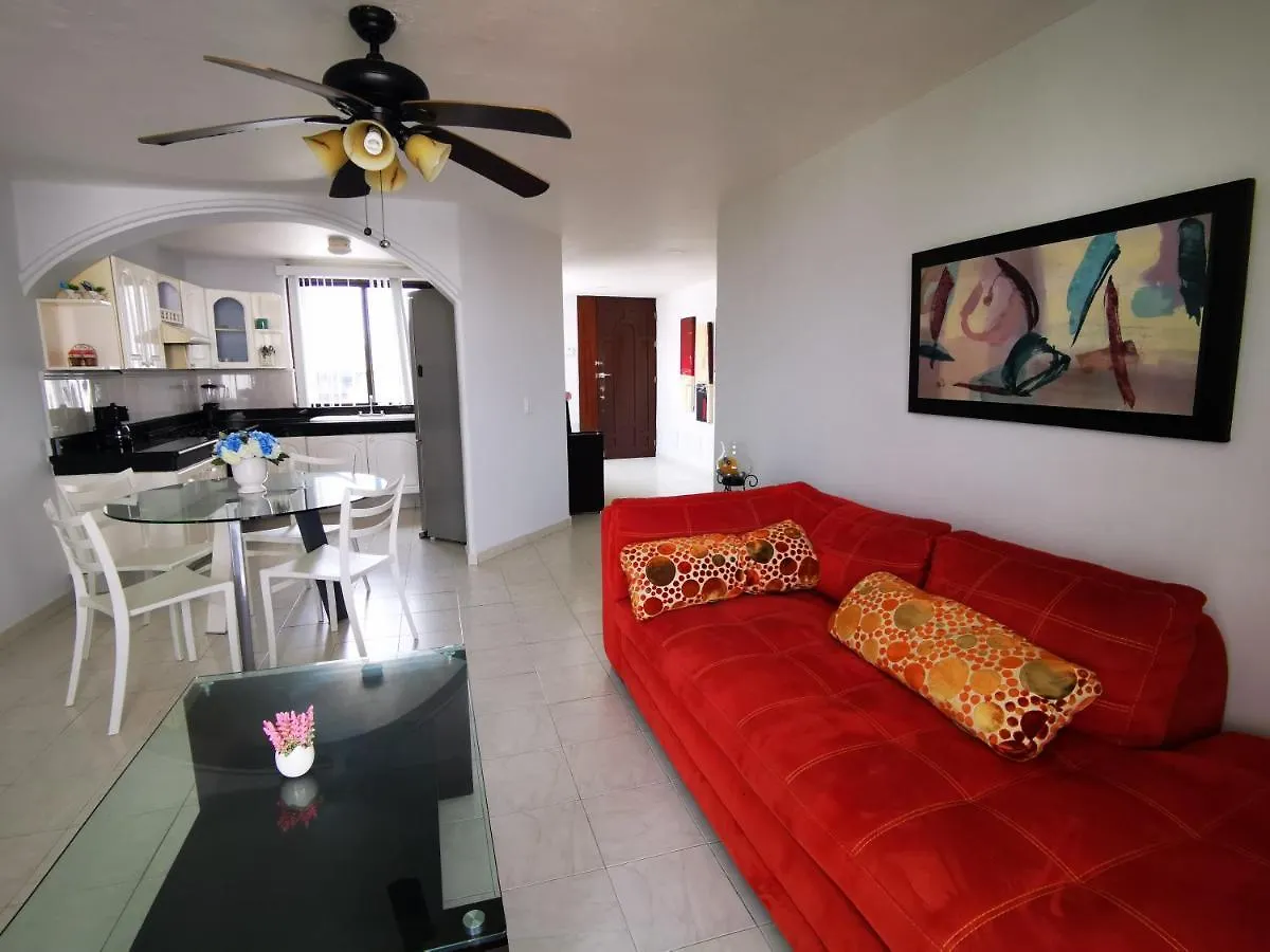 Quintas Del Lago Seaside Apartments Cancún