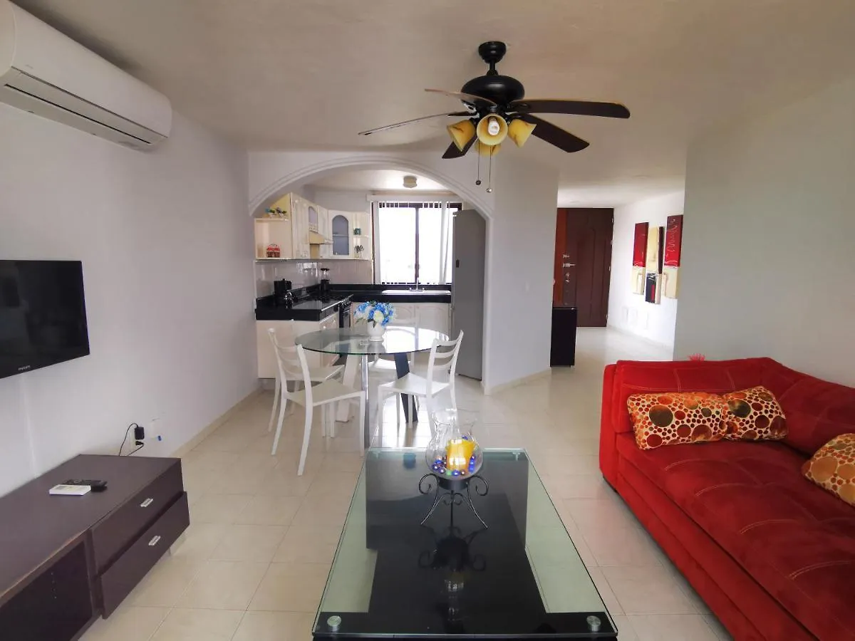 Quintas Del Lago Seaside Apartments Cancún